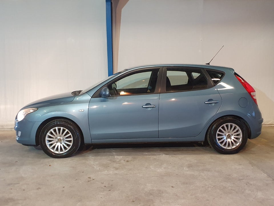 Hyundai i30 1,4 CVVT 109 Comfort 5d