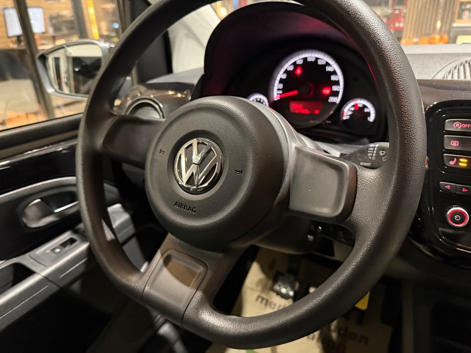 VW Up! 1,0 60 Cheer Up! BMT 5d