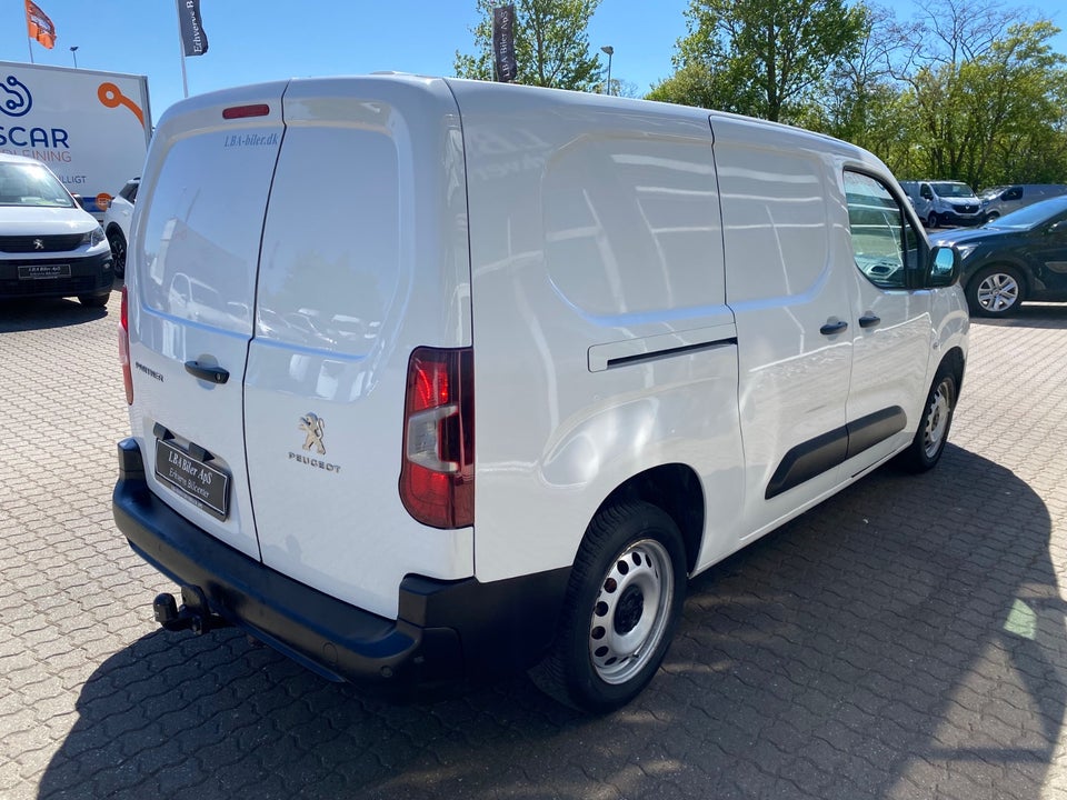 Peugeot Partner 1,5 BlueHDi 100 L2V2 Plus Van