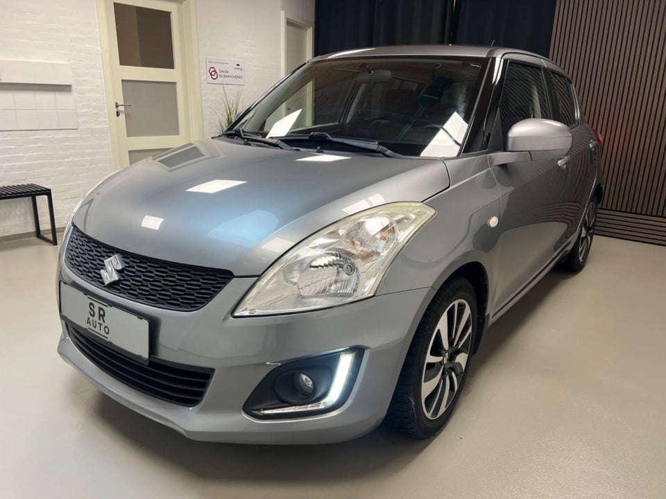 Suzuki Swift 1,2 Dualjet Club 5d