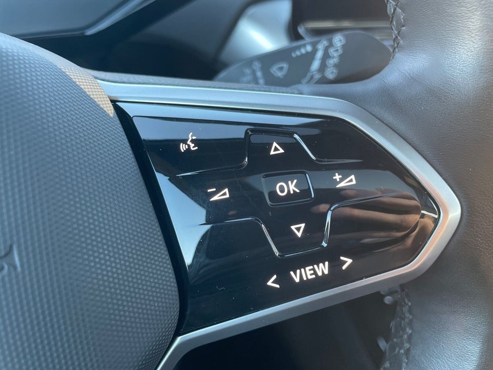 VW ID.4 77 1ST Max 5d