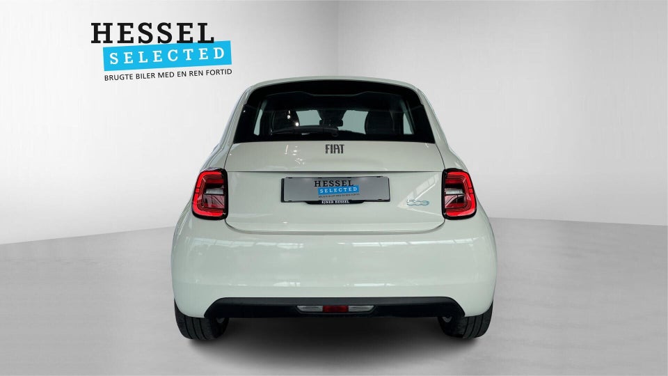 Fiat 500e 42 Icon 3d