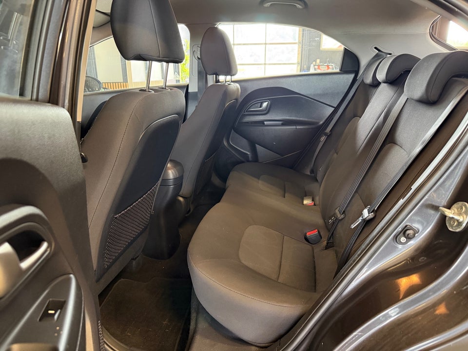 Kia Rio 1,2 CVVT Active 5d