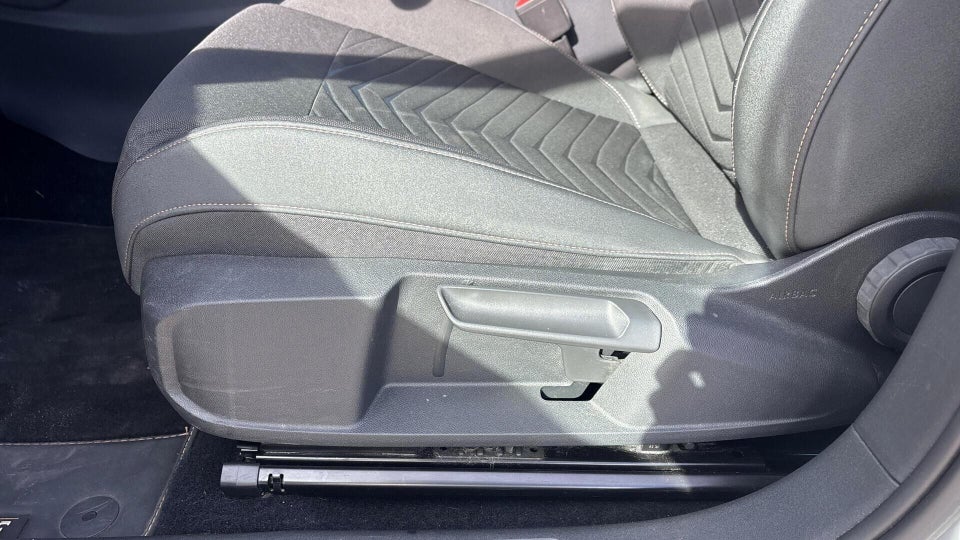 Cupra Born 58 High 5d