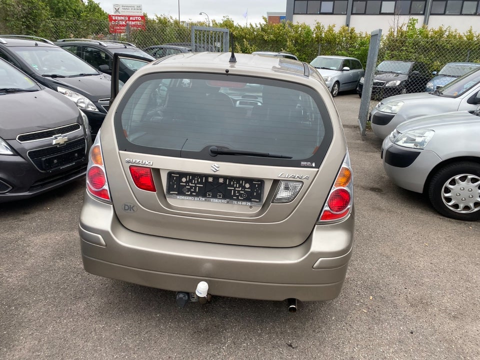 Suzuki Liana 1,6 GL aut. 5d
