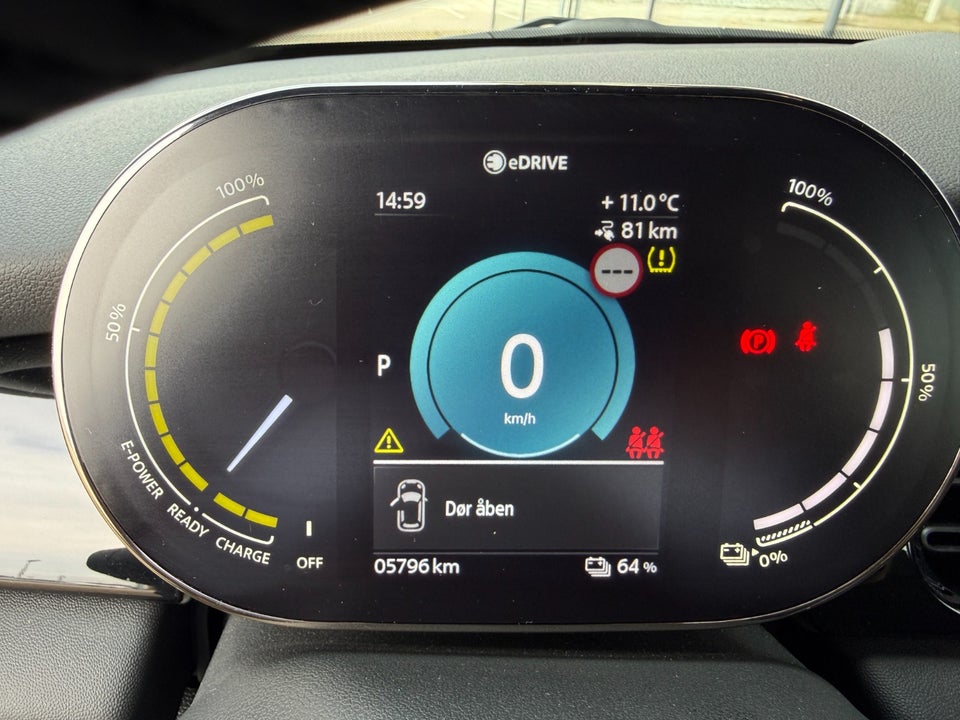 MINI Cooper SE Essential 3d