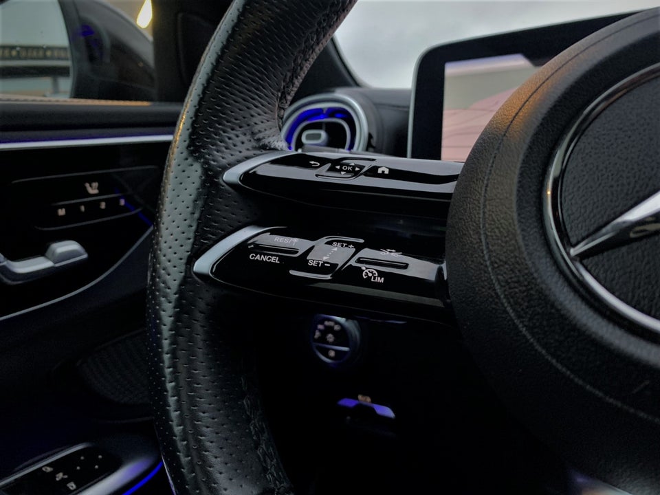 Mercedes C300 e 2,0 AMG Line Premium Plus stc. aut. 5d