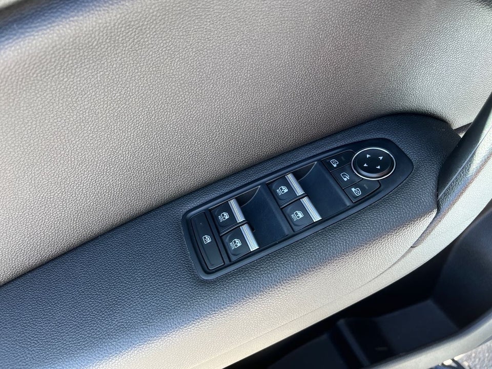 Renault Captur 1,6 E-Tech Intens 5d