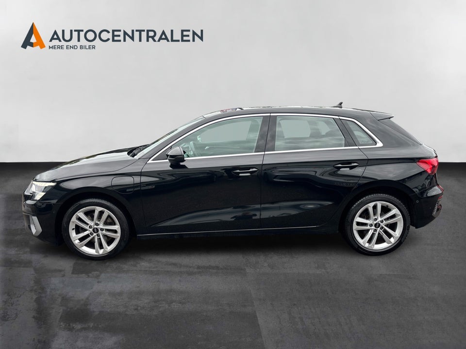 Audi A3 40 TFSi e Prestige Sportback S-tr. 5d