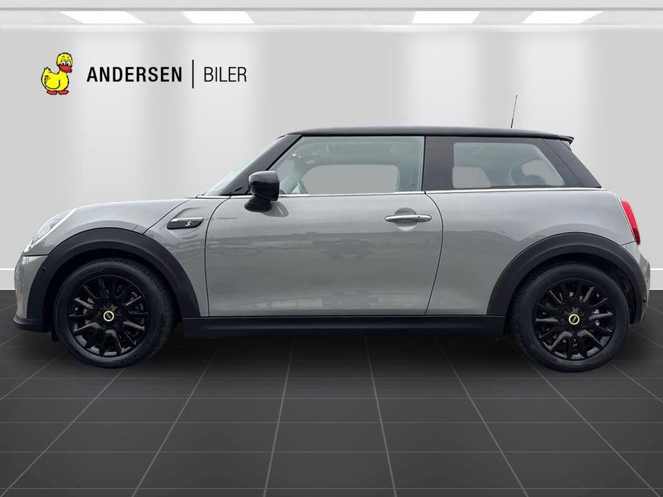 MINI Cooper SE Essential 3d