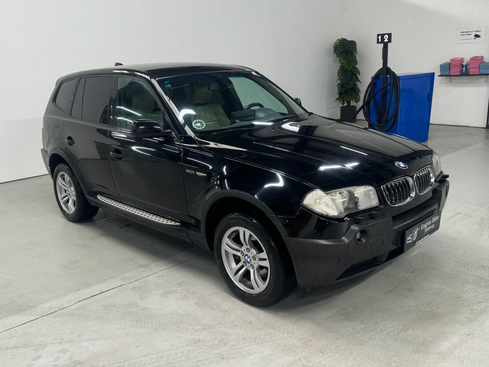 BMW X3 3,0i Steptr. Van 5d