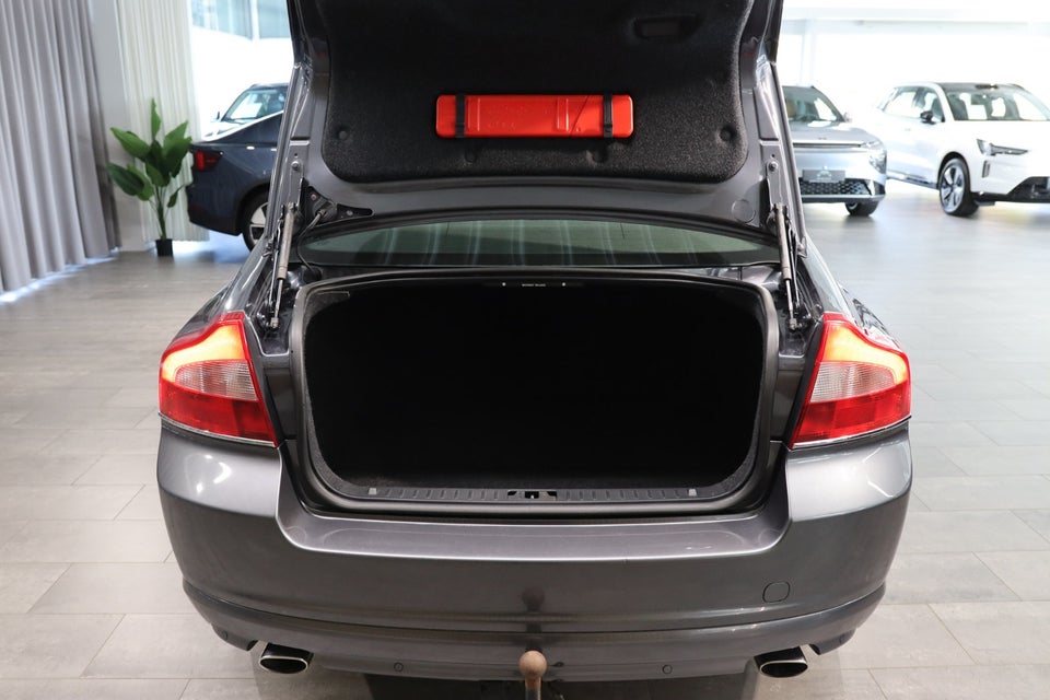 Volvo S80 2,4 D5 205 Summum aut. 4d