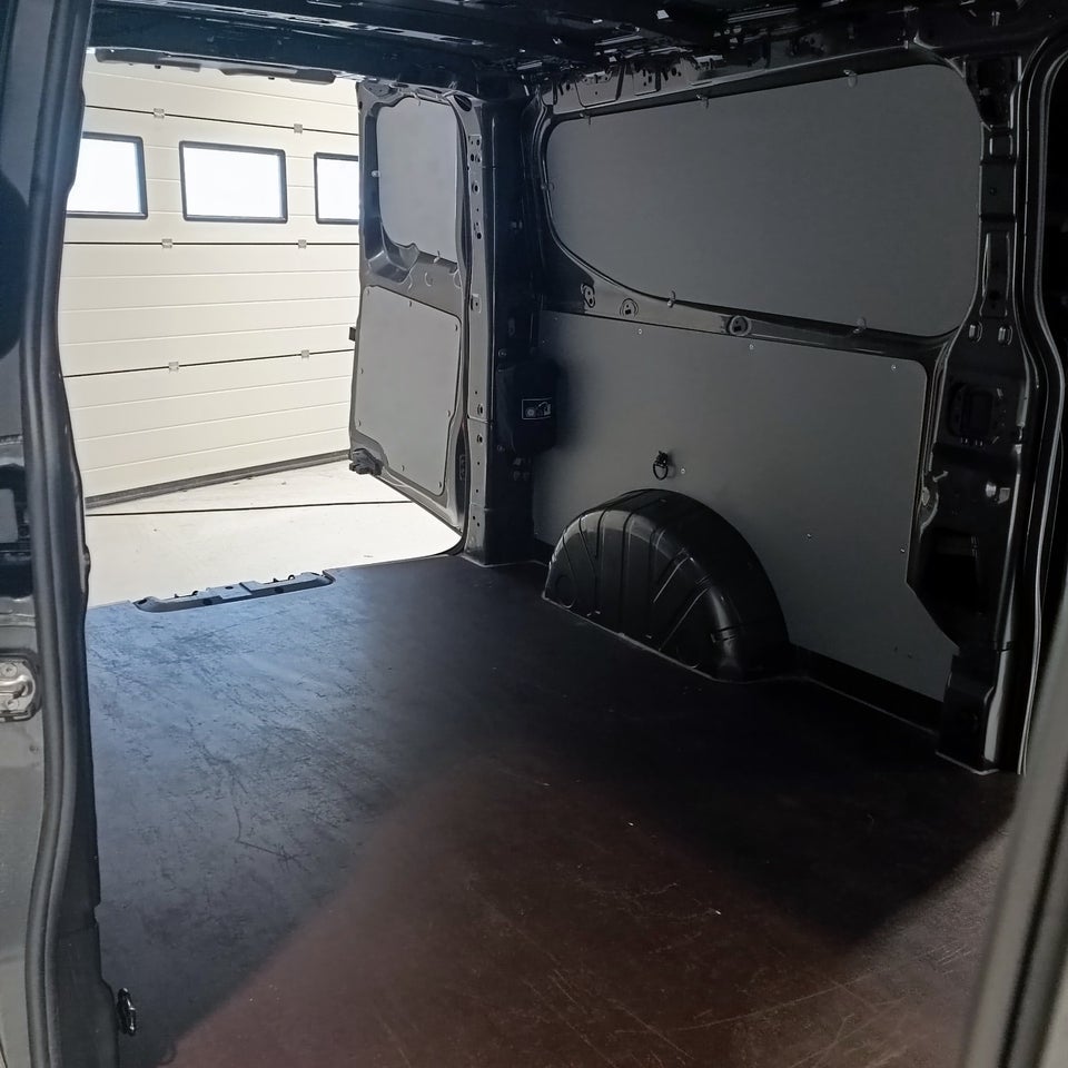 Ford Transit Custom 300L 2,0 EcoBlue Trend