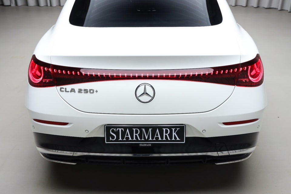 Mercedes CLA250+ electric AMG Premium 4d