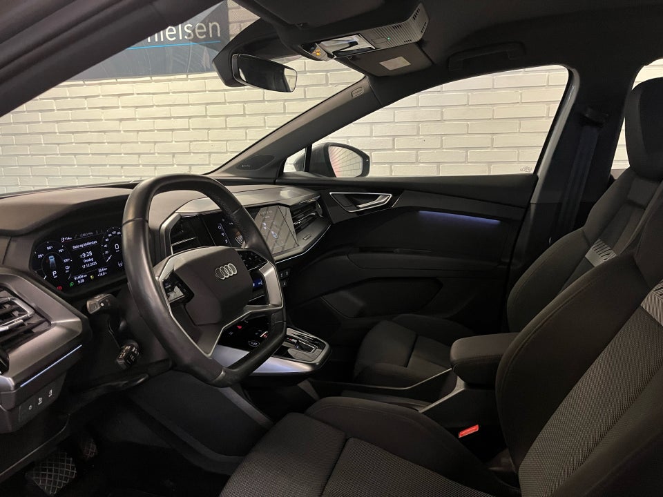 Audi Q4 e-tron 40 Attitude 5d
