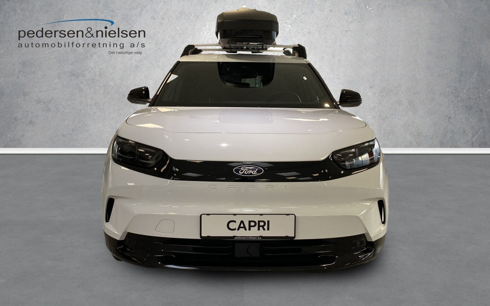 Ford Capri 82 Select Extended Range 5d