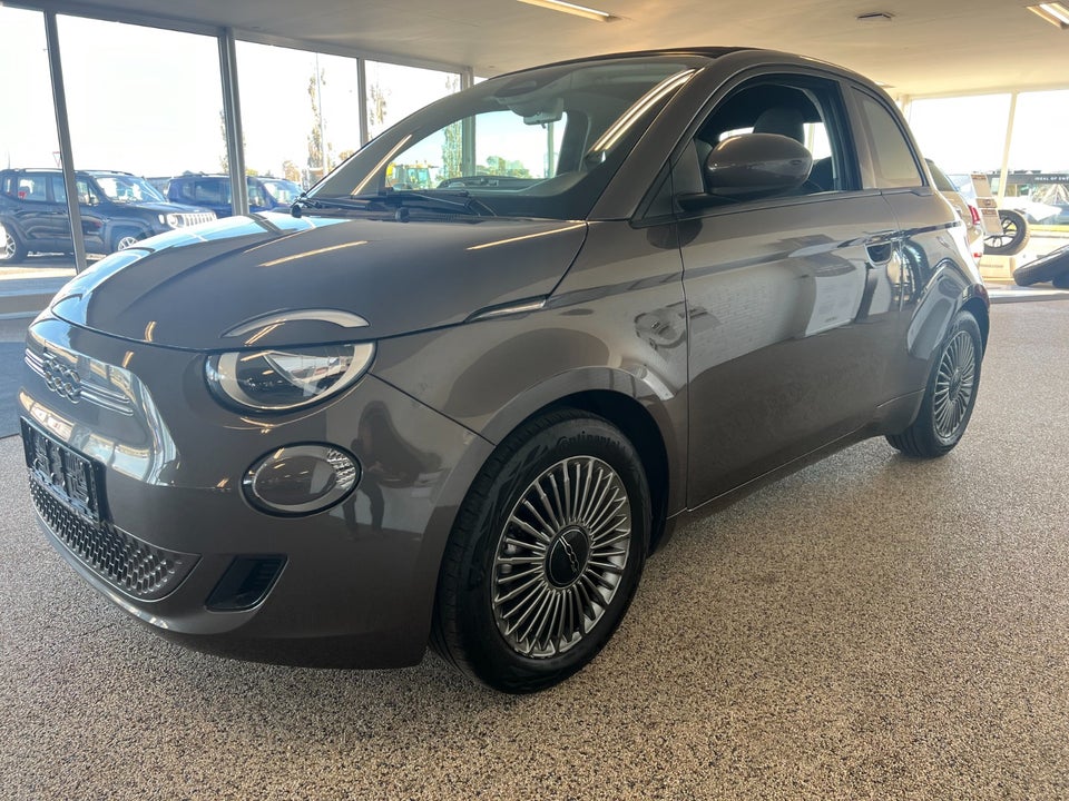 Fiat 500e Icon Cabrio 2d