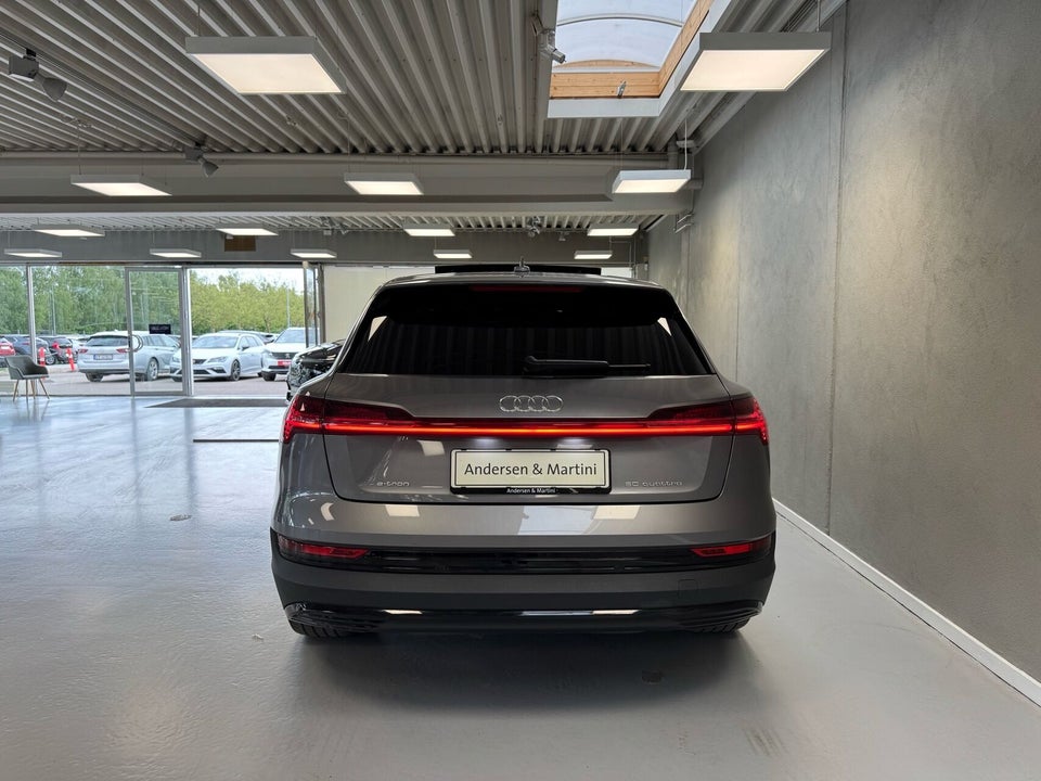 Audi e-tron 50 quattro 5d