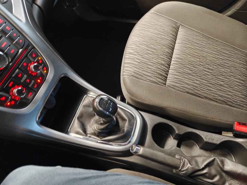 Opel Astra 1,4 T 140 Enjoy Sports Tourer 5d