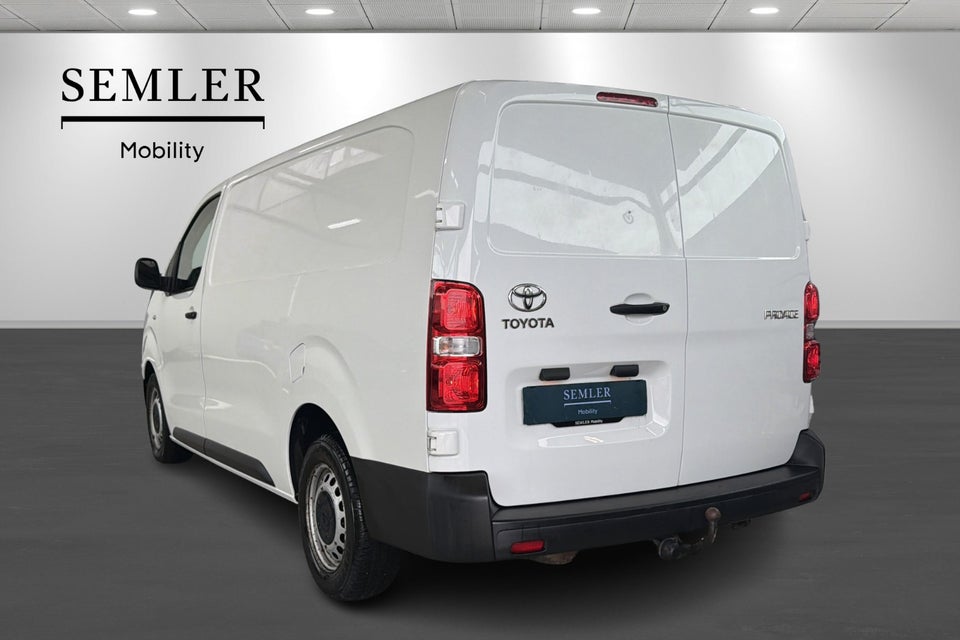 Toyota ProAce 2,0 D 122 Long Comfort 5d