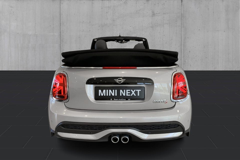 MINI Cooper S 2,0 Essential Cabriolet aut. 2d