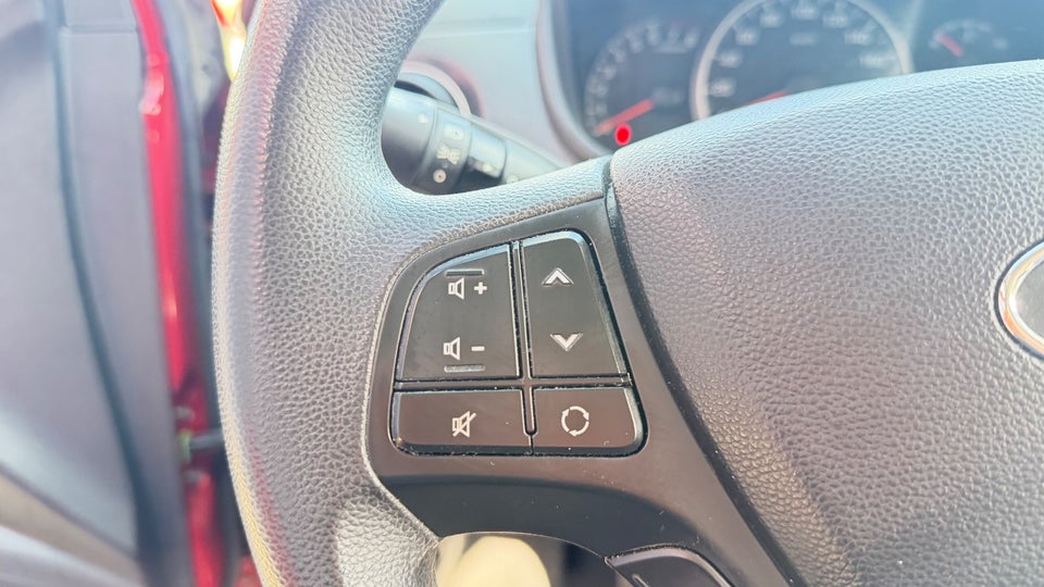 Hyundai i10 1,0 Touch 5d