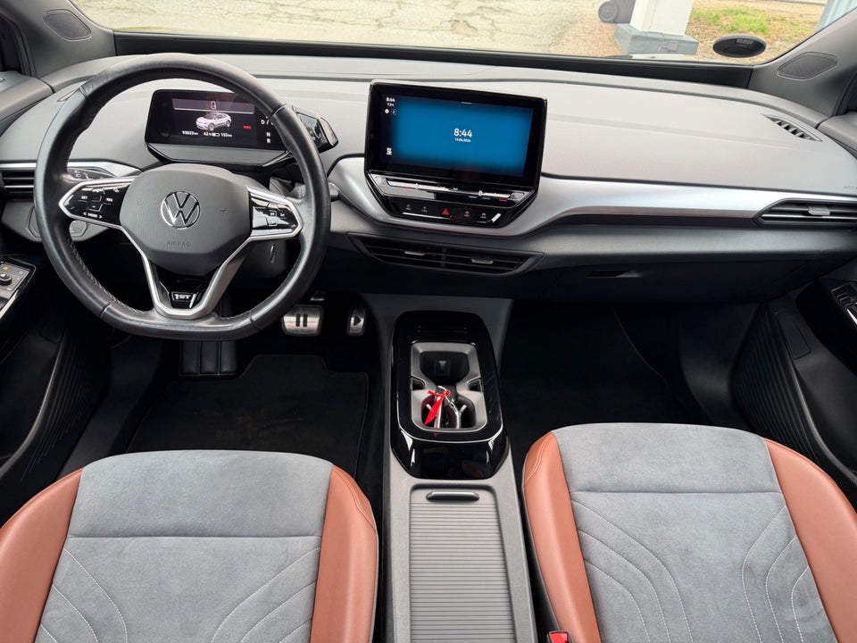 VW ID.4 77 1ST Pro 5d