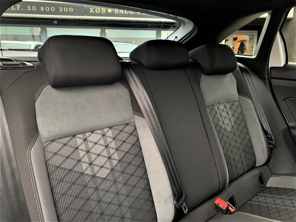 VW Taigo 1,5 TSi 150 R-line DSG 5d