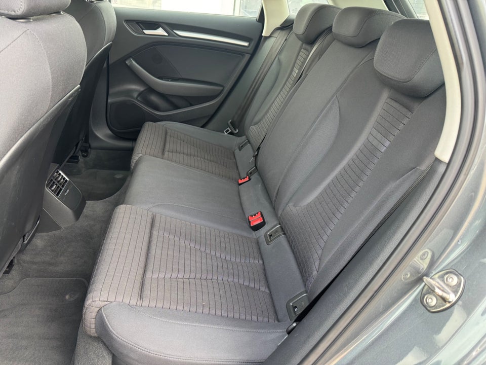 Audi A3 1,4 TFSi 150 Ultra Sportback S-tr. 5d