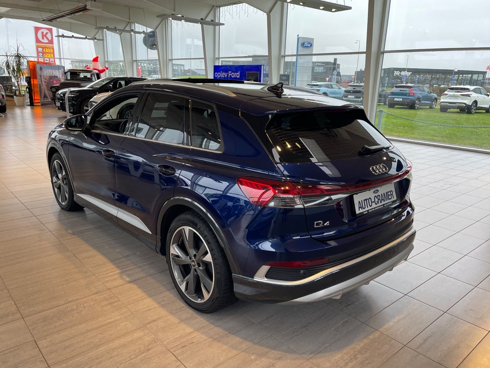 Audi Q4 e-tron 40 S-line 5d