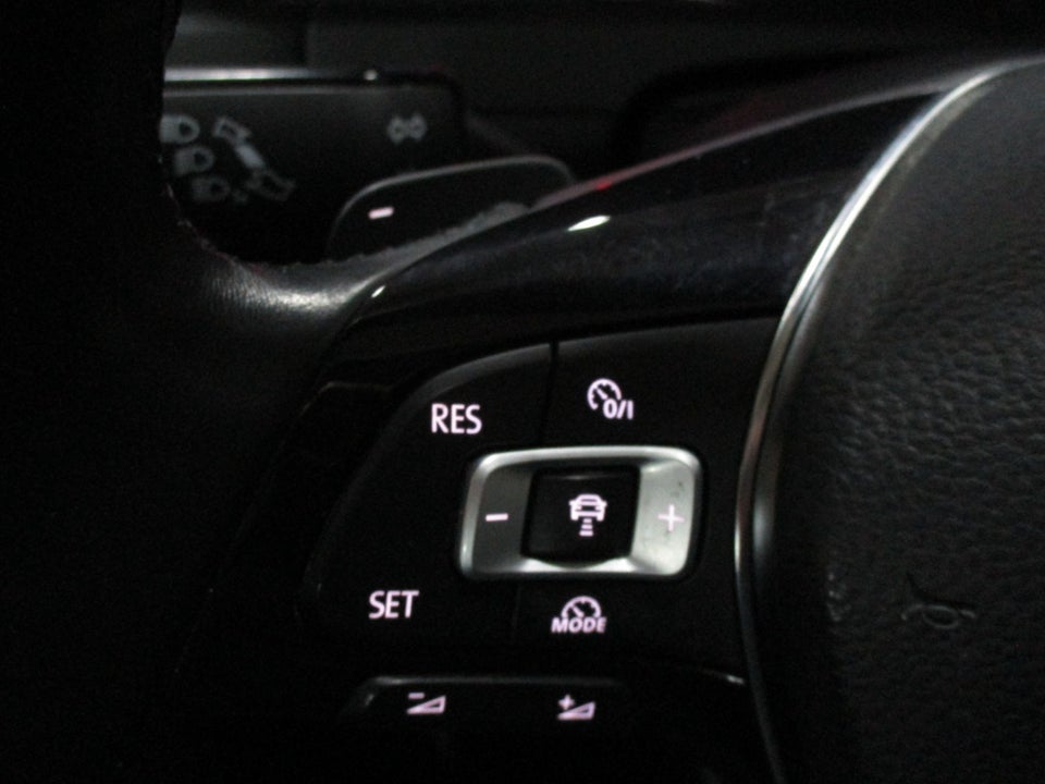 VW Golf VII 1,5 TSi 130 Comfortline DSG 5d