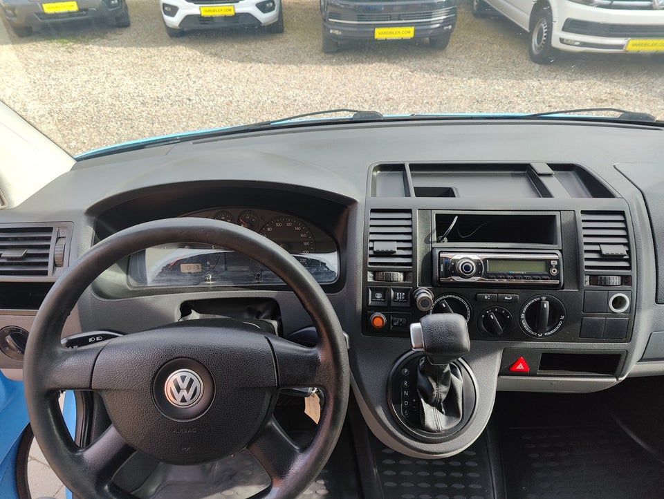 VW Transporter 2,5 TDi 130 Db.Kab m/lad 4d