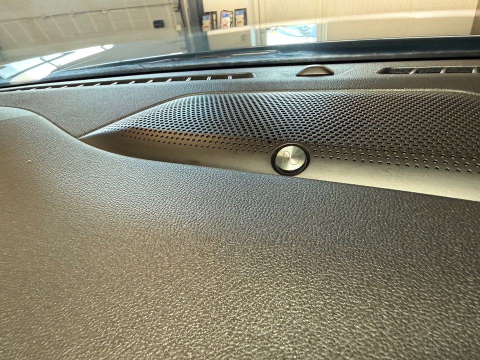 Ford Kuga 2,5 PHEV ST-Line X CVT 5d