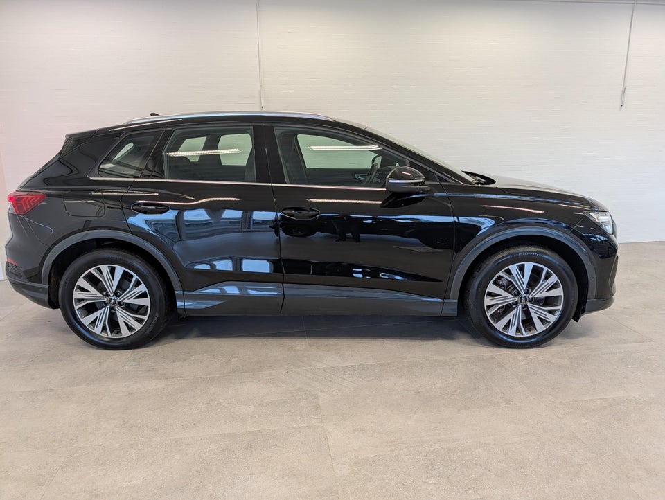 Audi Q4 e-tron 40 Advanced 5d