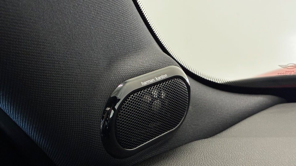 MINI Cooper SE Yours Trim 3d
