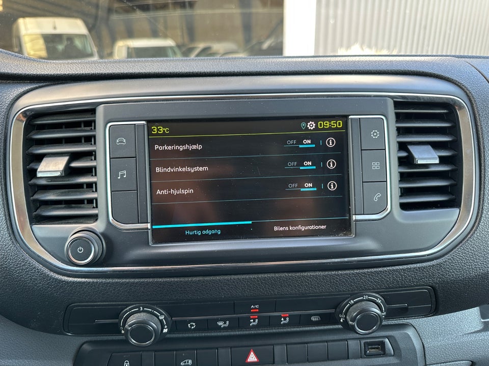 Peugeot e-Expert 75 L2 Plus Van