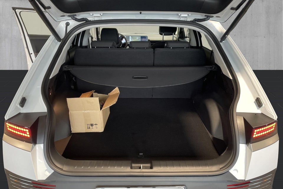 Hyundai Ioniq 5 77 Essential AWD 5d