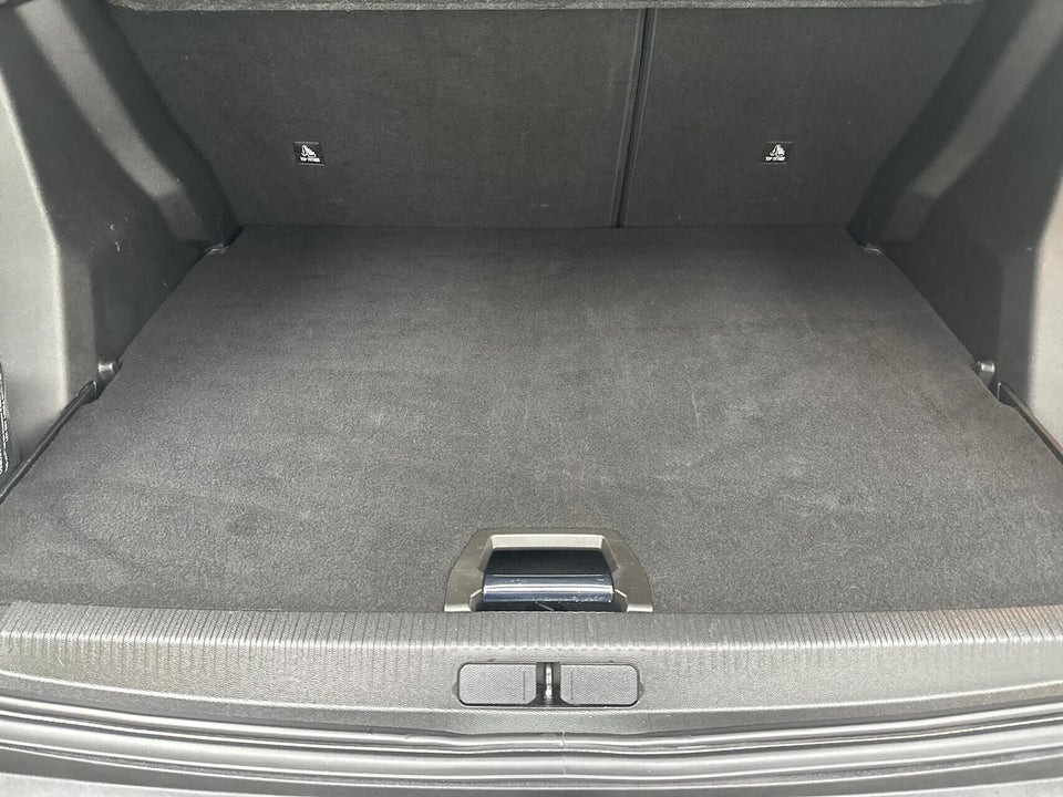 Peugeot e-2008 50 Allure 5d