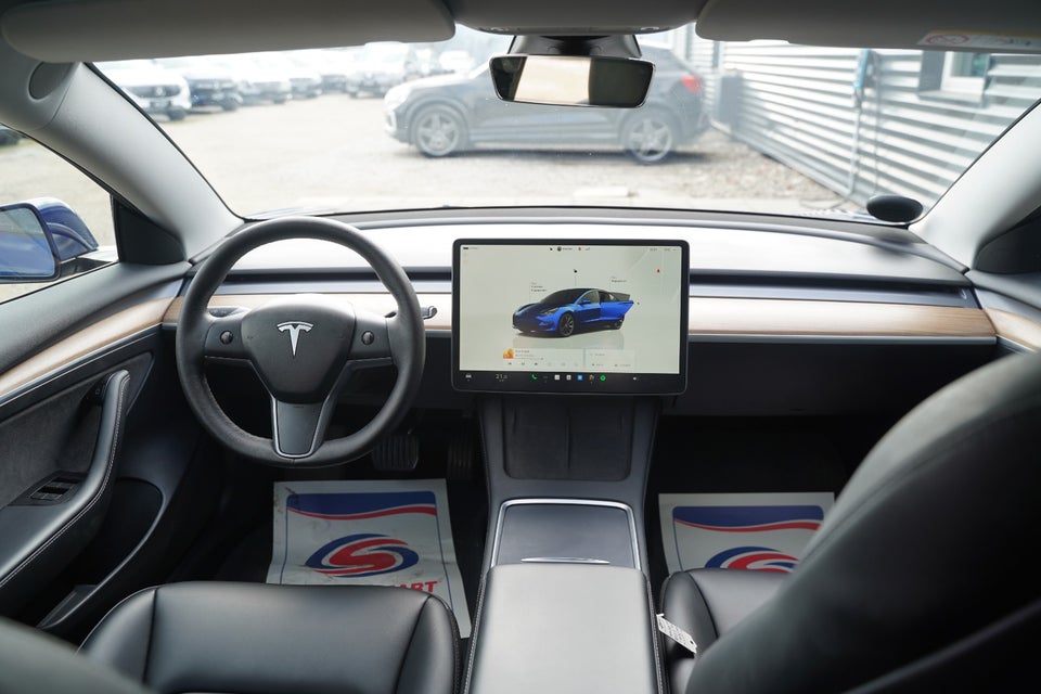 Tesla Model 3 RWD 4d