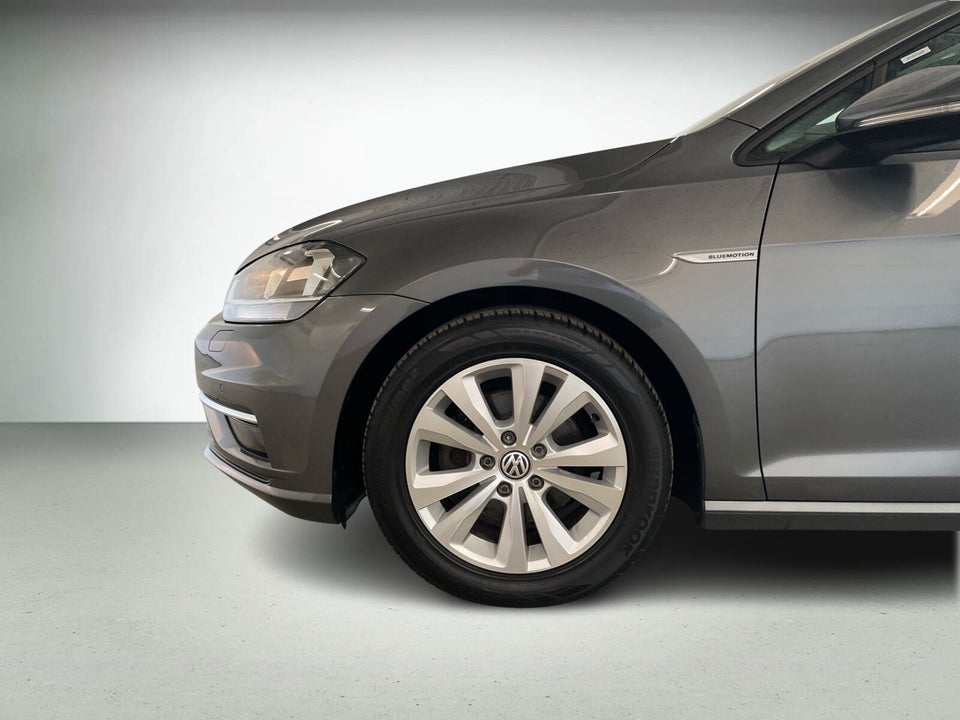 VW Golf VII 1,5 TSi 130 Comfortline 5d