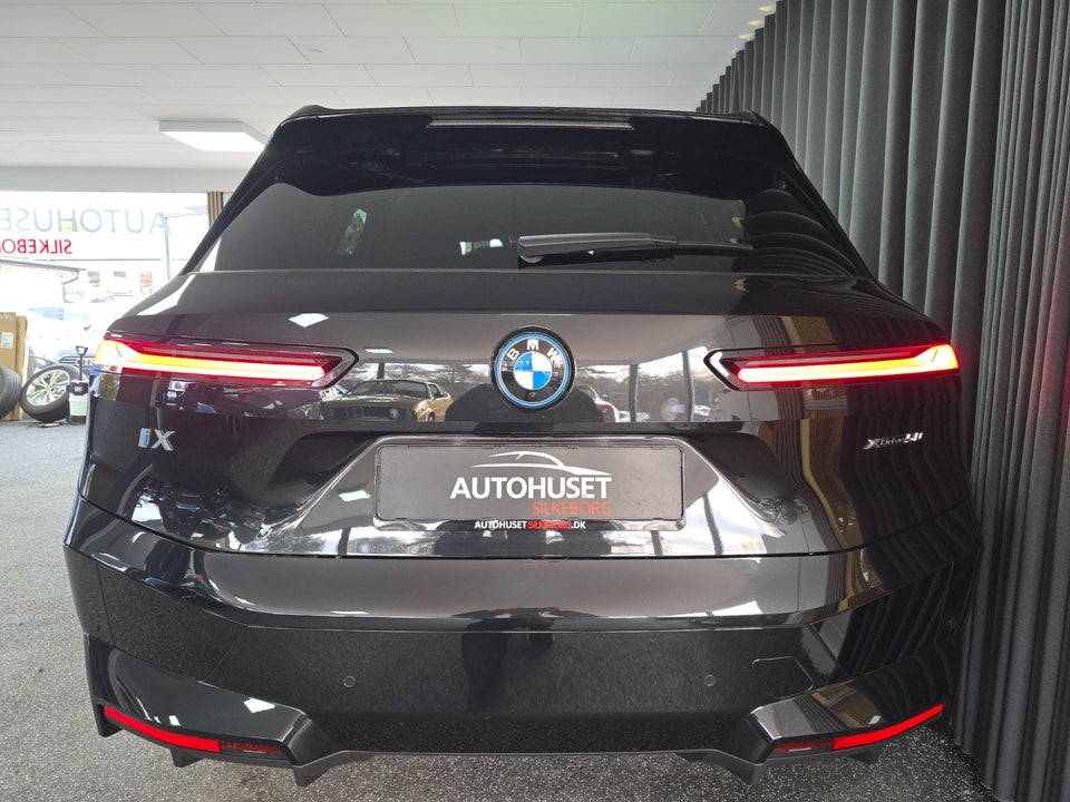 BMW iX xDrive50 Supercharged 5d