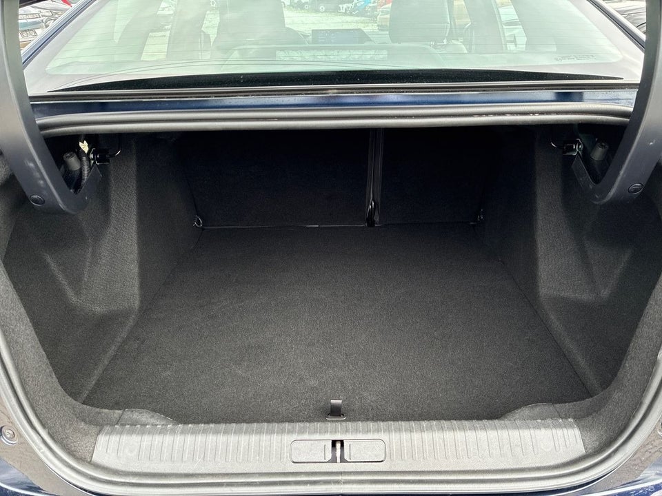Citroën ë-C4 X 50 Plus 4d