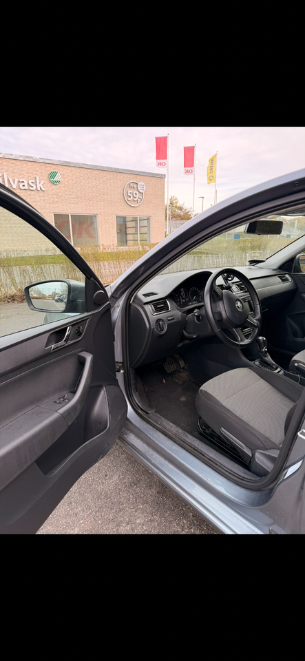 Skoda Rapid 1,4 TSi 122 Ambition DSG 5d