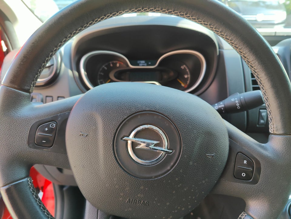 Opel Vivaro 1,6 CDTi 120 Sportive L2H1
