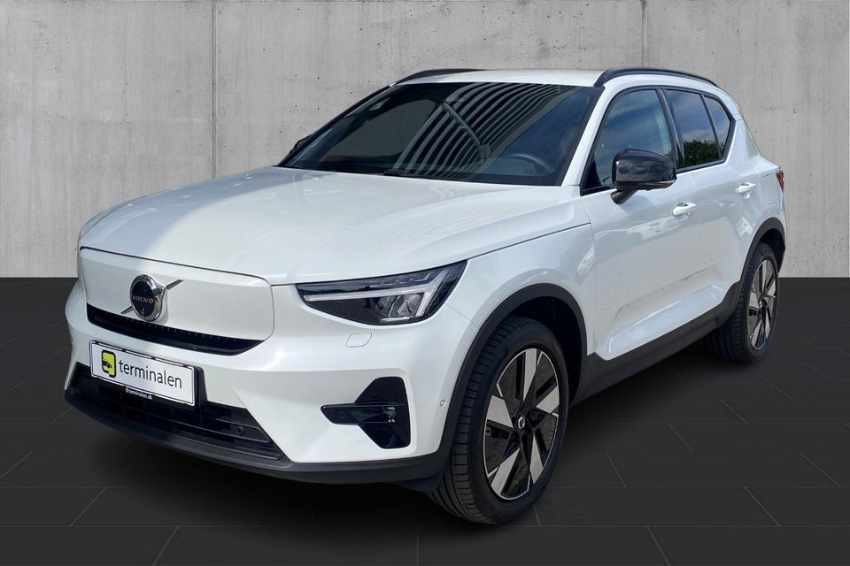 Volvo EX40 Extended Range Core 5d