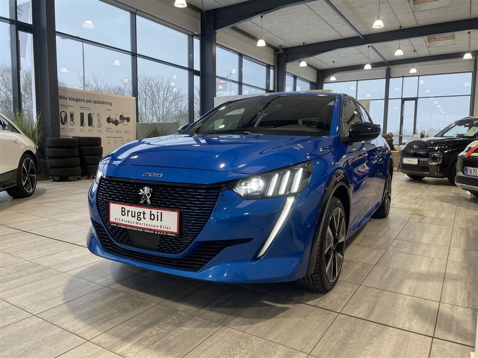 Peugeot e-208 50 GT 5d