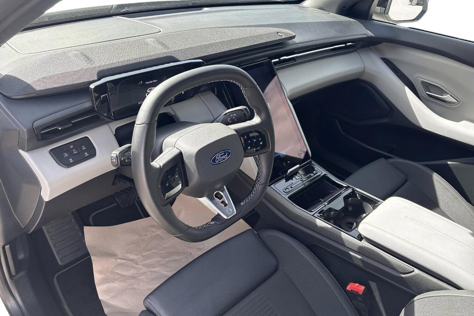 Ford Capri 77 Premium Extended Range 5d