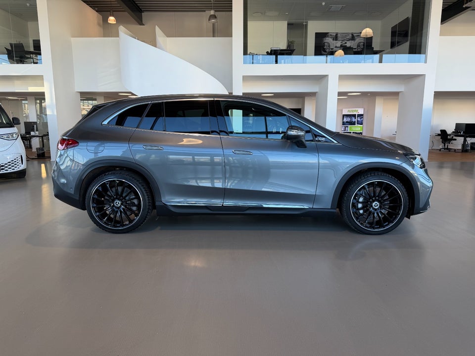 Mercedes EQE350 SUV AMG Advance Plus 4Matic 5d