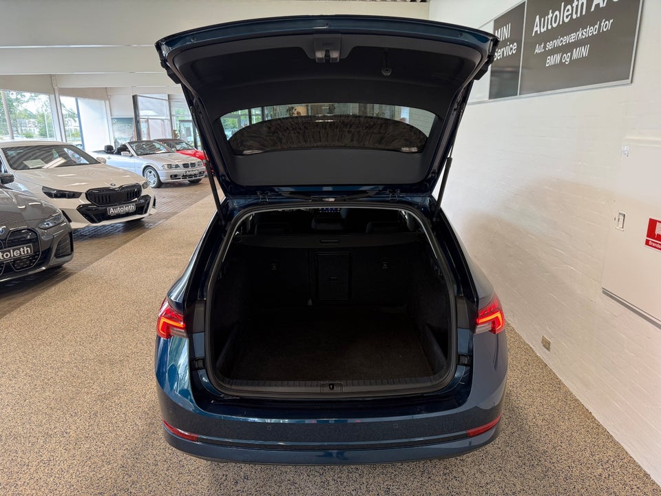 Skoda Octavia 2,0 TDi 150 Style Combi DSG 5d