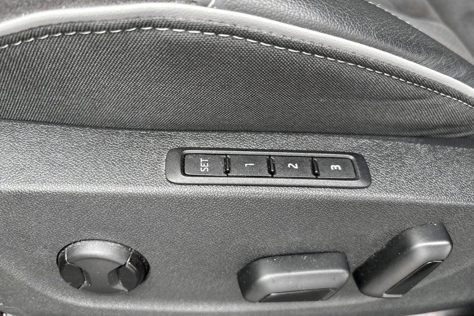 Skoda Enyaq 85 iV Sportline 5d